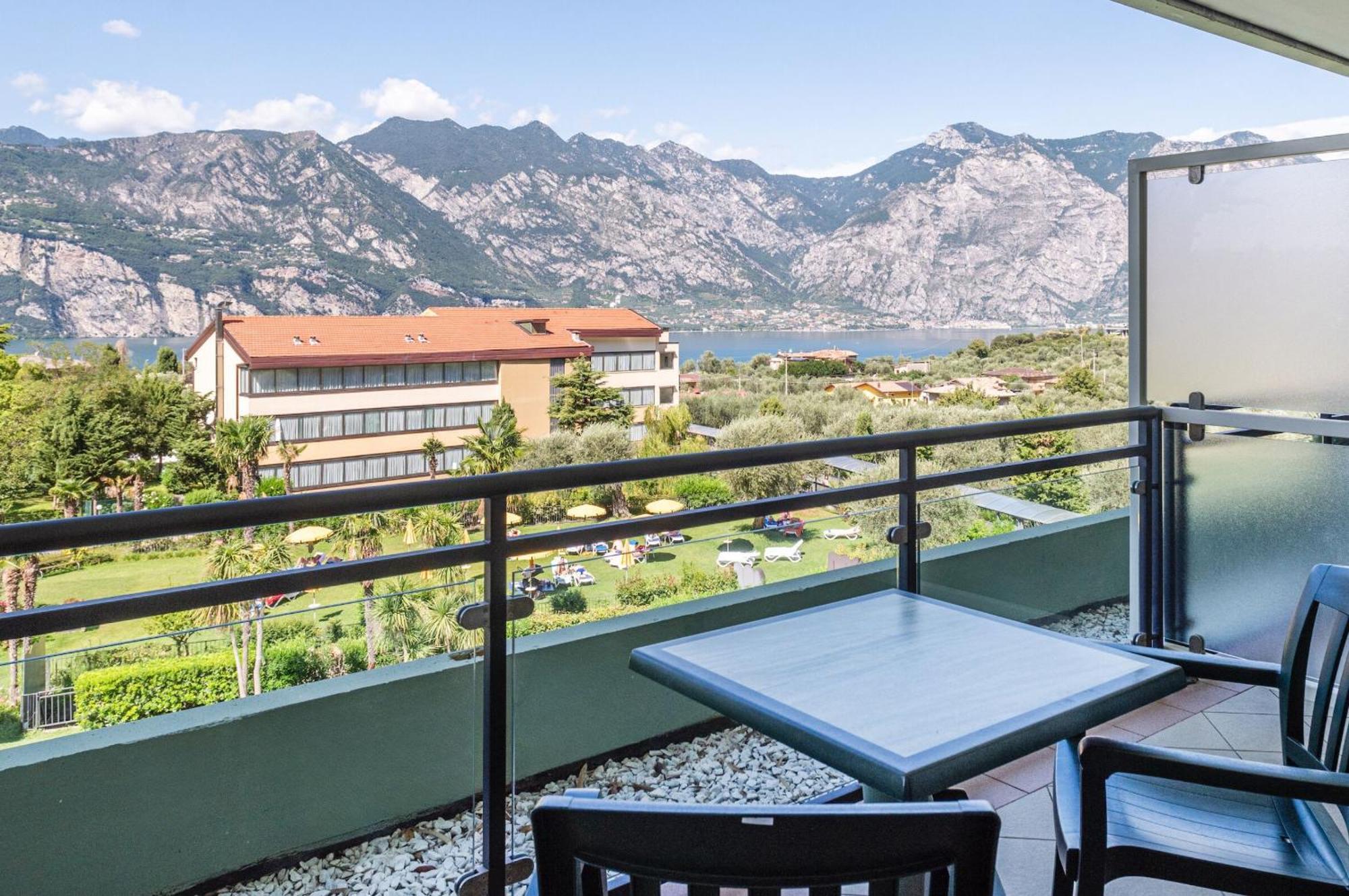 Majestic Palace Malcesine Habitación foto