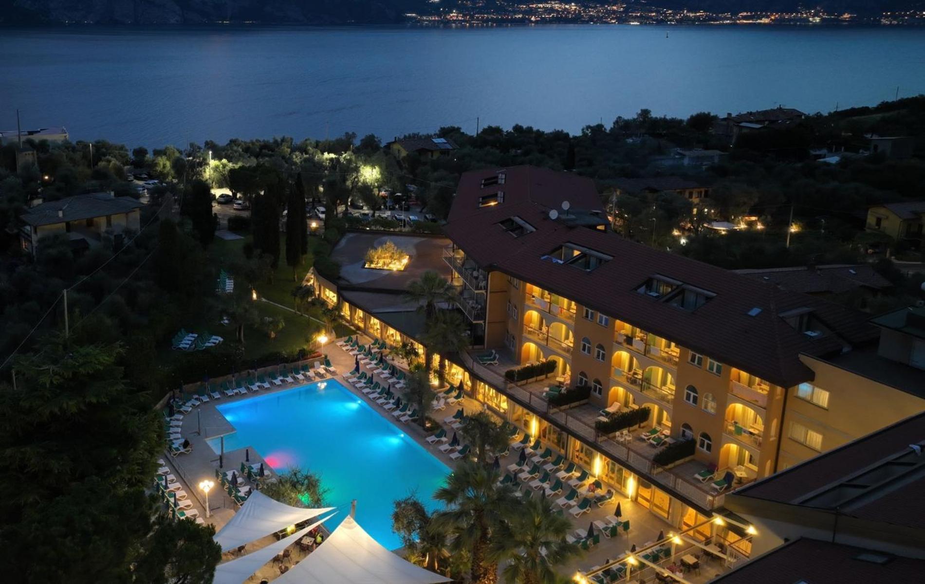 Majestic Palace Malcesine Exterior foto