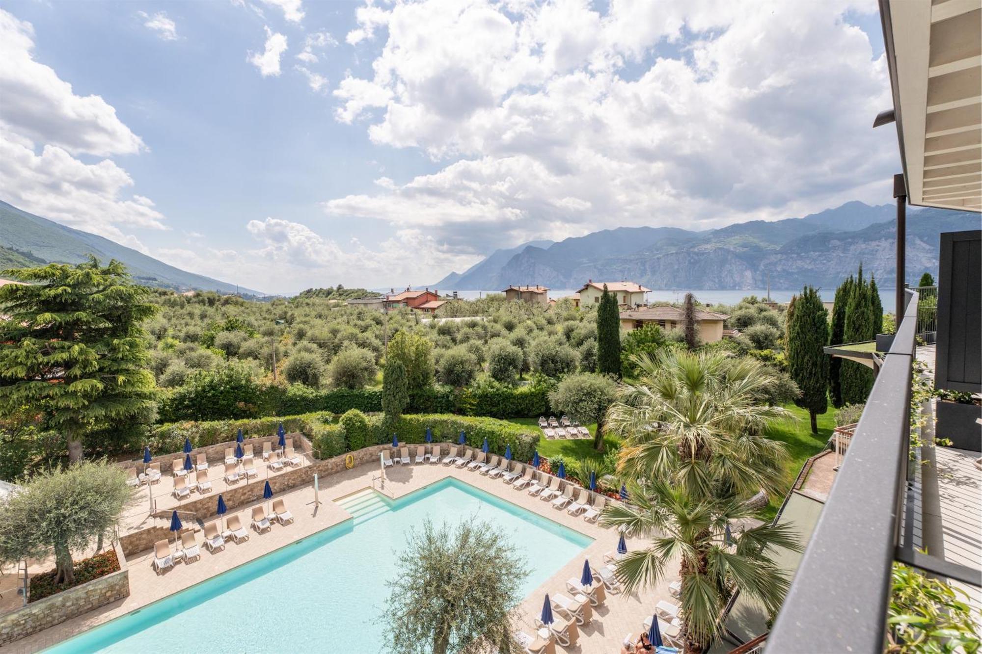 Majestic Palace Malcesine Exterior foto